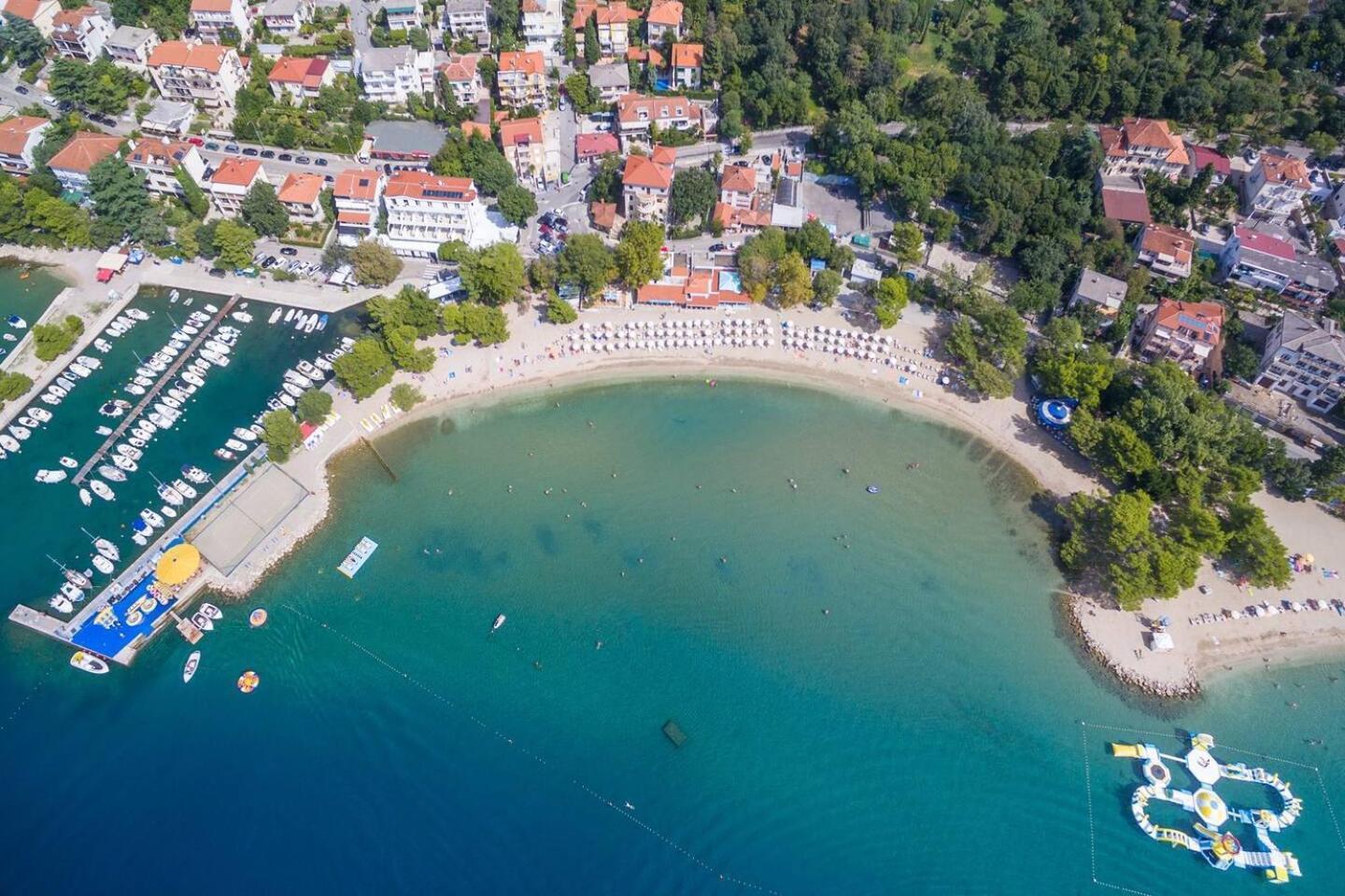 Apartments And Rooms With Parking Space Crikvenica - 19125 Exteriör bild